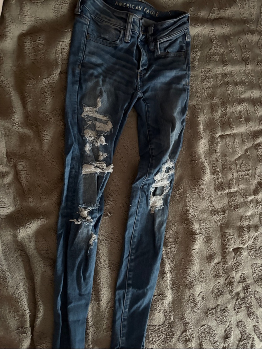 American Eagle Outfitters Men’s Ripped Skinny Jeans - Dark Blue